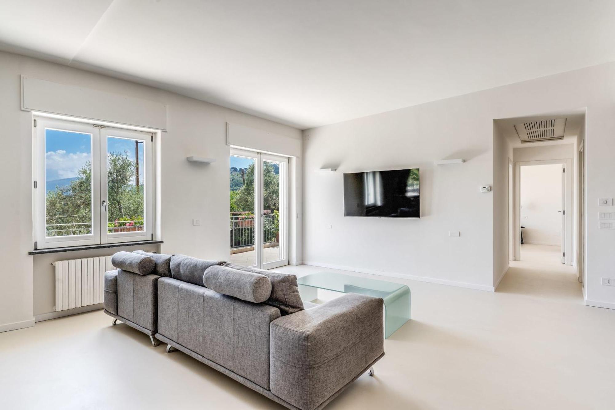 Villa Milena Modern Elegance Views And Guest Services Sorrente Extérieur photo